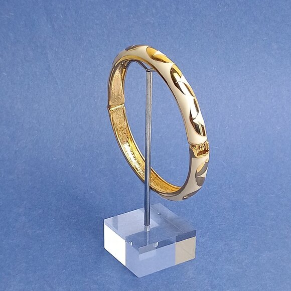 Abstract Geo Leaf Pattern White Enamel Hinge Bangle Skinny Bracelet Gold Tone - Picture 4 of 5